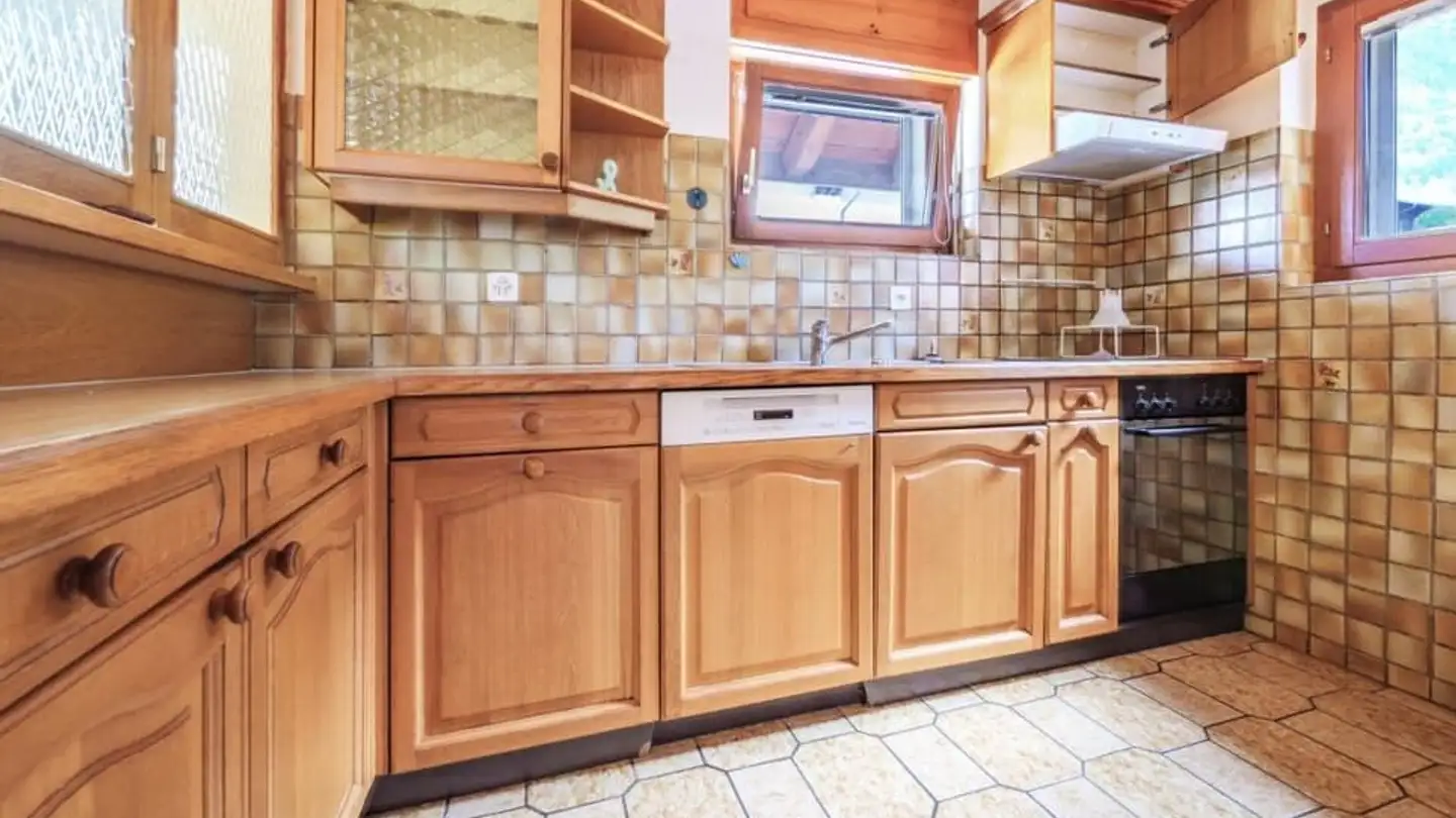 Residential building for sale - 3951 Agarn - Photo 4