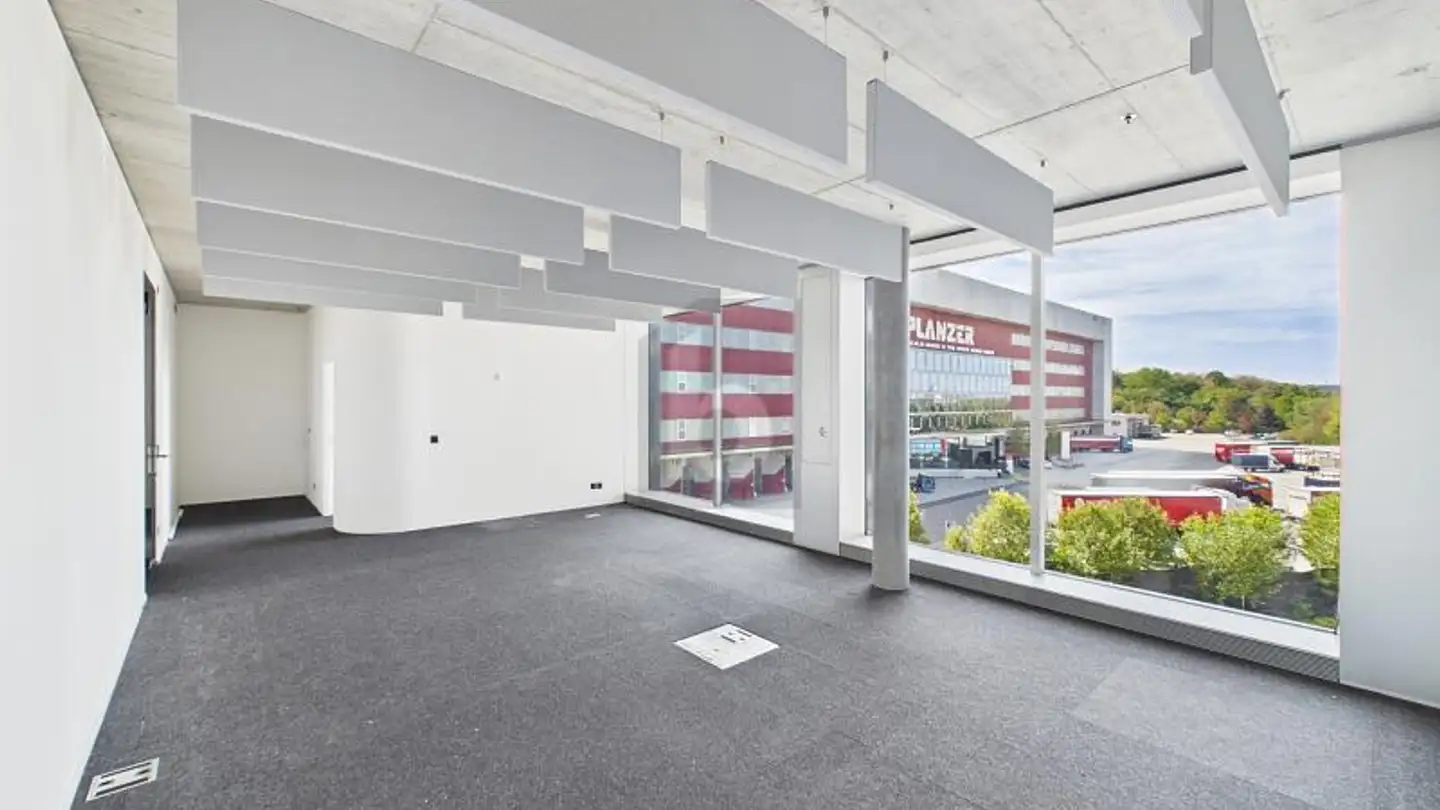 Spazio ufficio in affitto - 4133 Pratteln