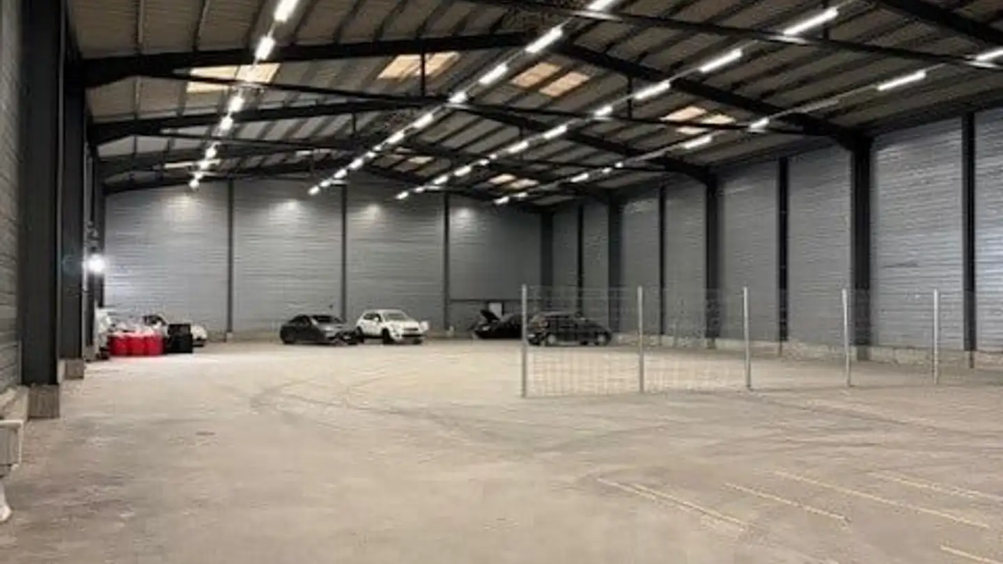 Industrieimmobilie mieten - Lenzburgerstrasse 2, 5702 Niederlenz - Foto 2