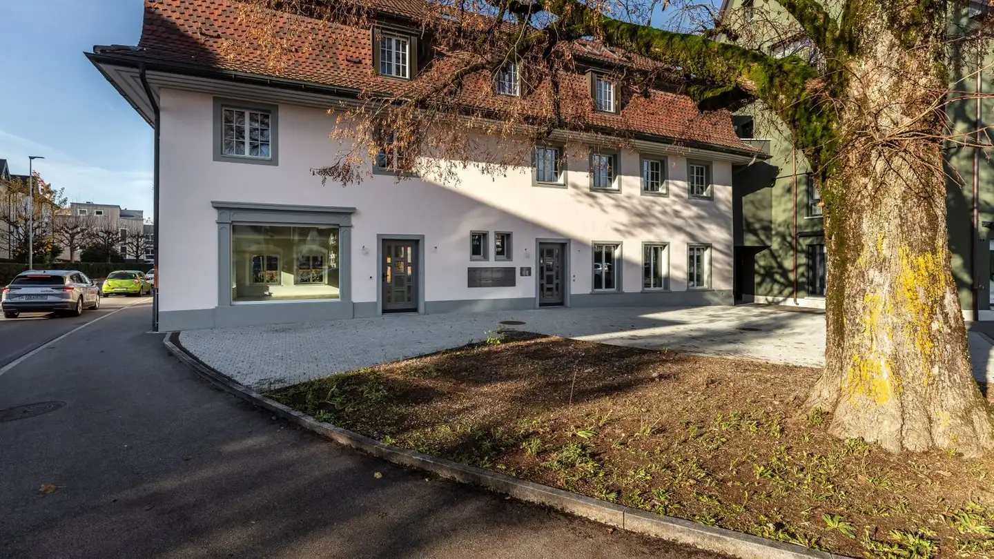 Commerciale in affitto - Kempttalstrasse 24, 8330 Pfäffikon ZH