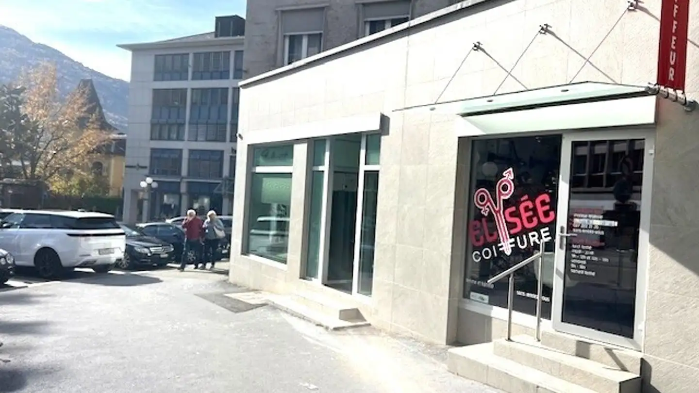 Commercial for rent - Rue Des Creusets, 1950 Sion