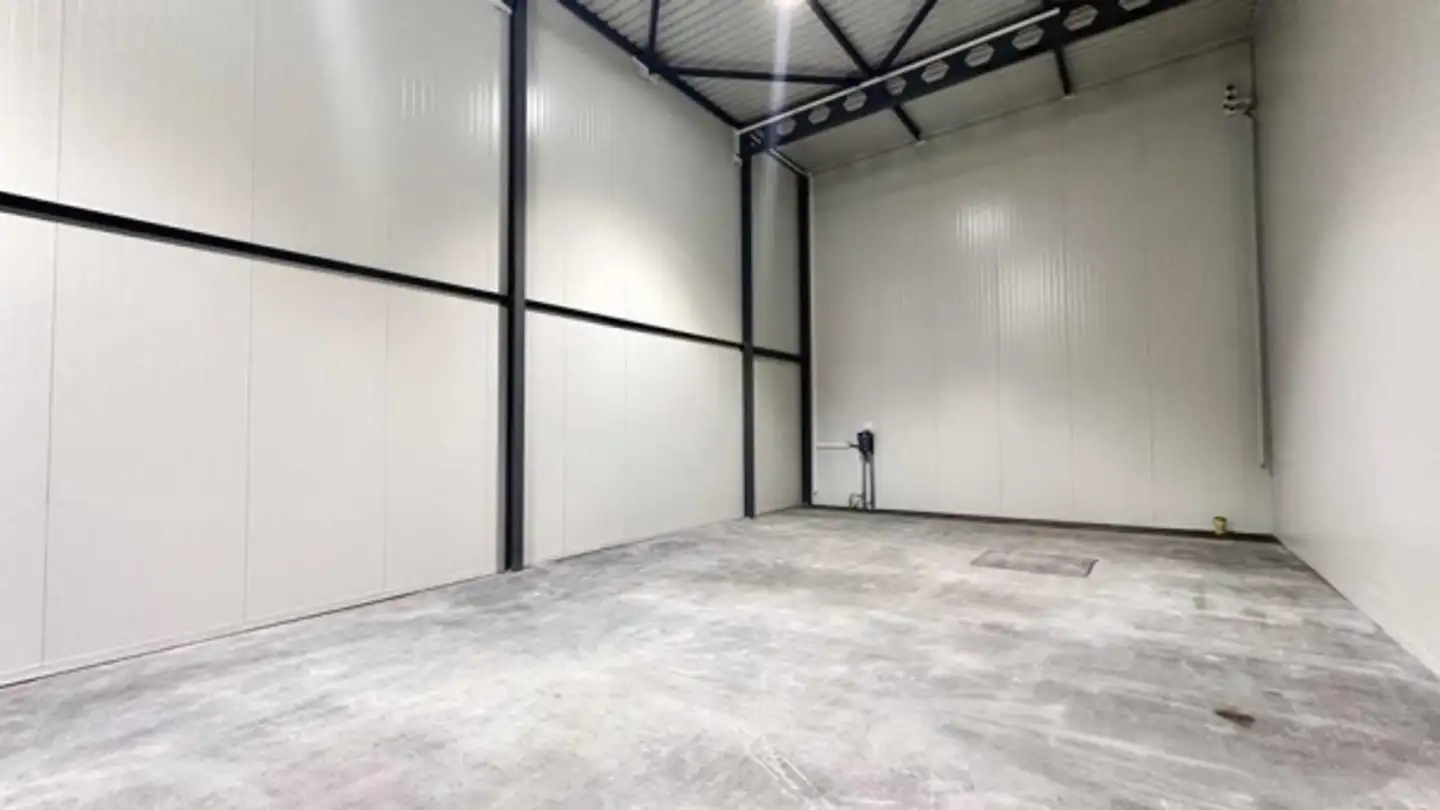 Commercial for rent - 1920 Martigny