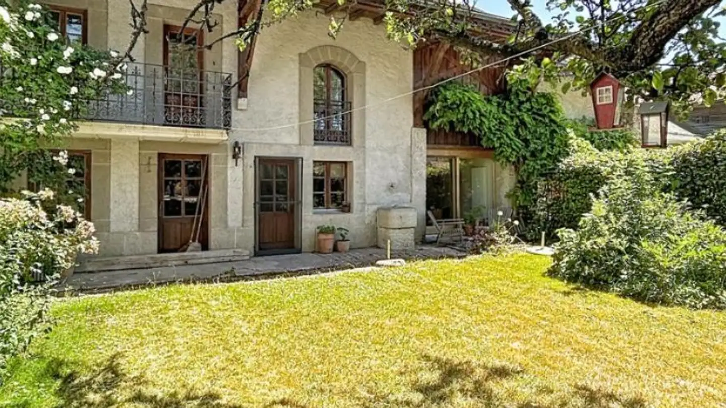 Single house for sale - 1683 Brenles