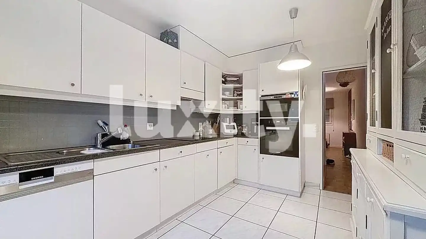 Single house for rent - 1293 Bellevue - Photo 4