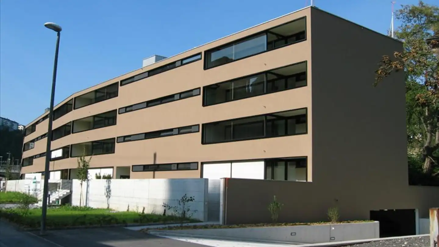 Tiefgaragenstellplatz mieten - Reussinsel, 6003 Luzern