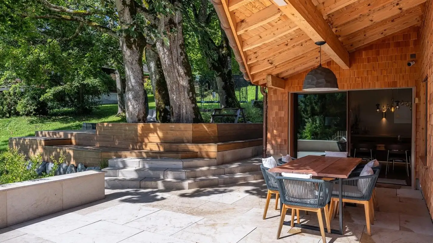 Chalet for sale - 3818 Grindelwald - Photo 3