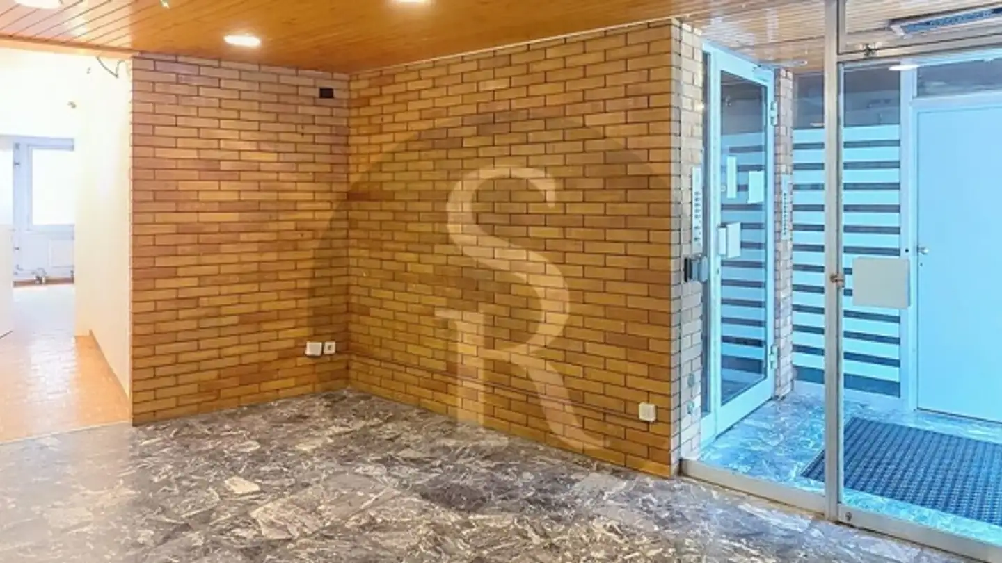 Commercial à louer - Faubourg De L'hôpital 26, 2000 Neuchâtel