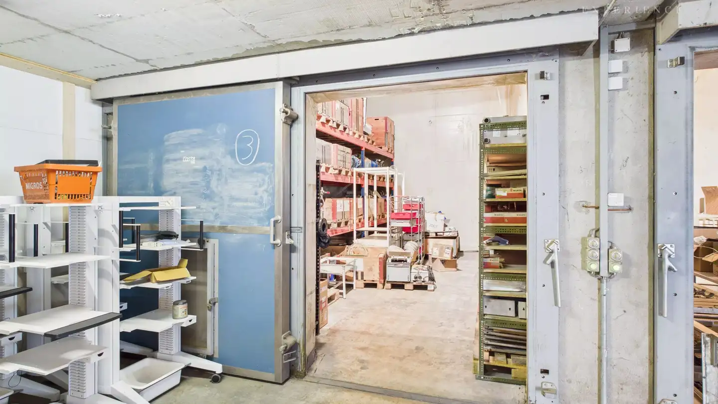 Storage space for sale - Rue Du Raffort 20, 1908 Riddes - Photo 4