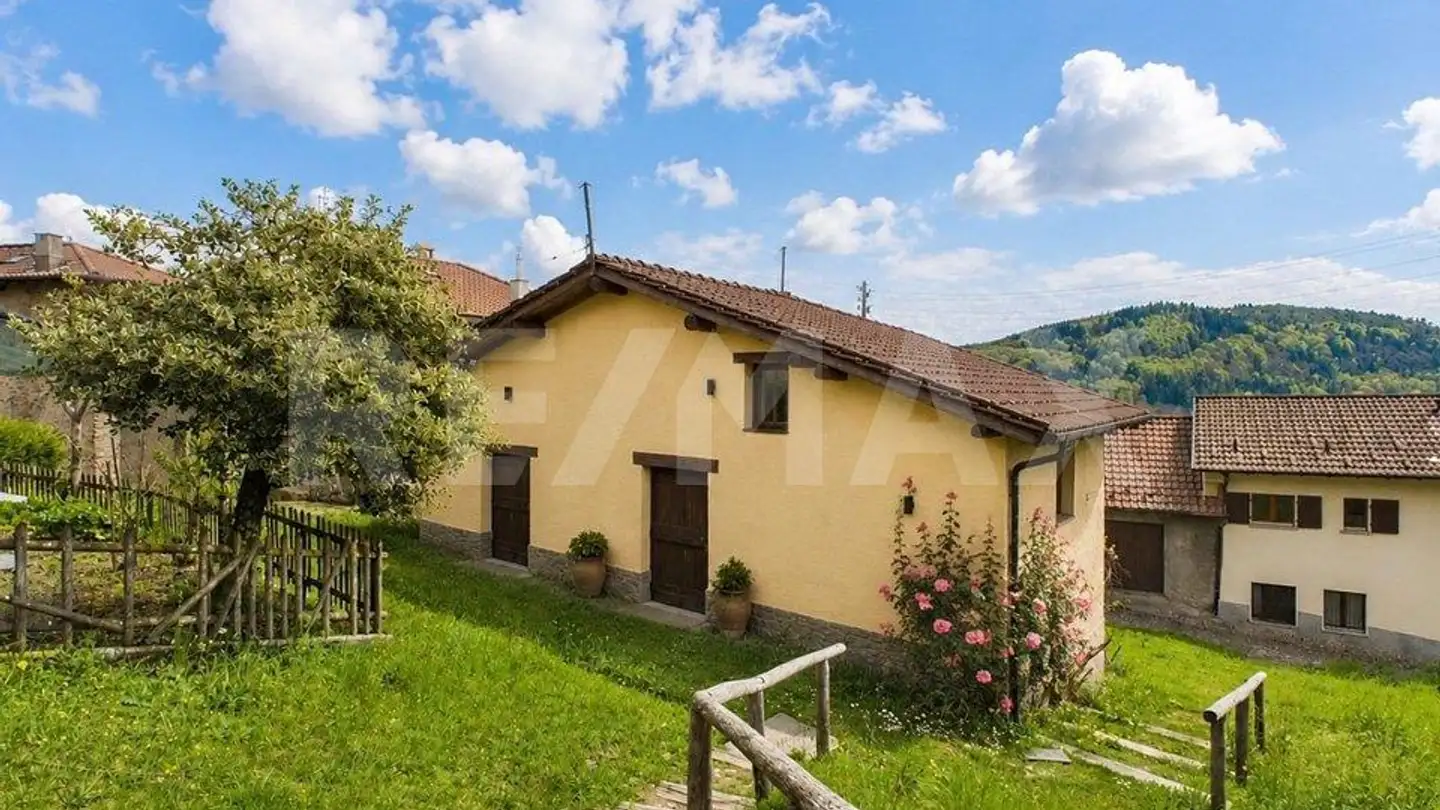 Einfamilienhaus kaufen - 6937 Breno - Foto 2