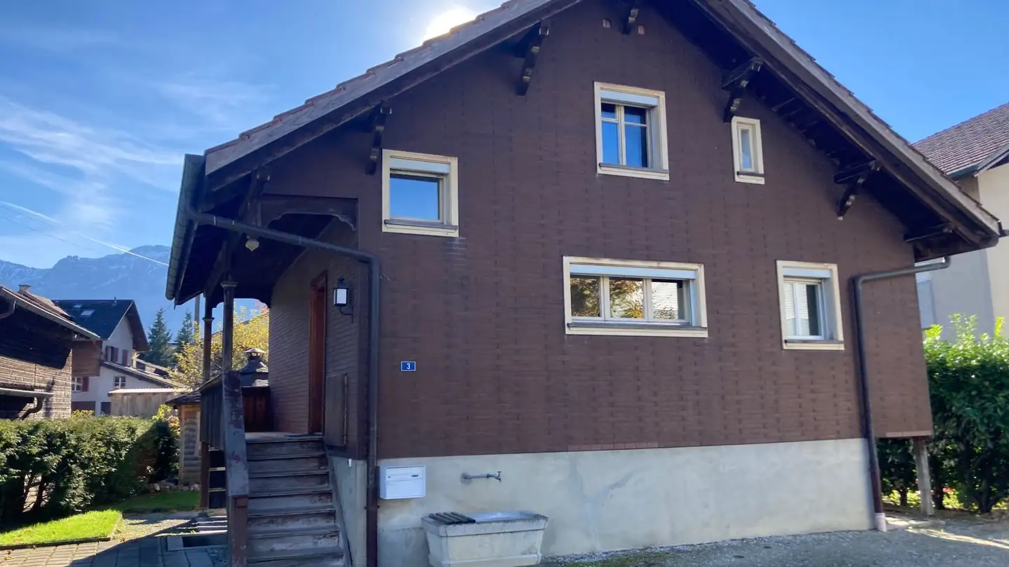 Single house for sale - Hagenstrasse 3, 3665 Wattenwil