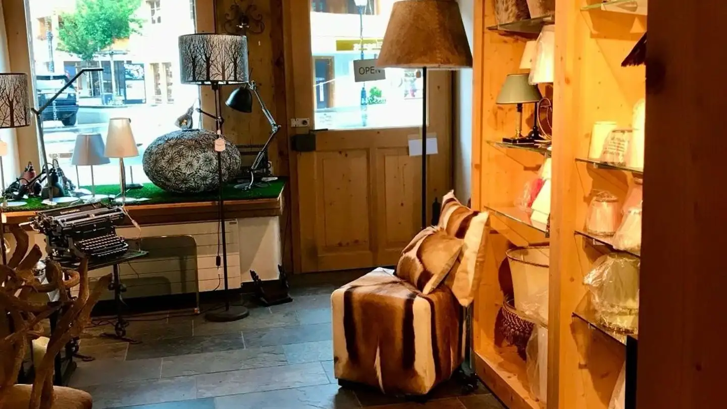 Commerciale in affitto - Oberdorfstrasse 15, 3792 Saanen - Photo 2