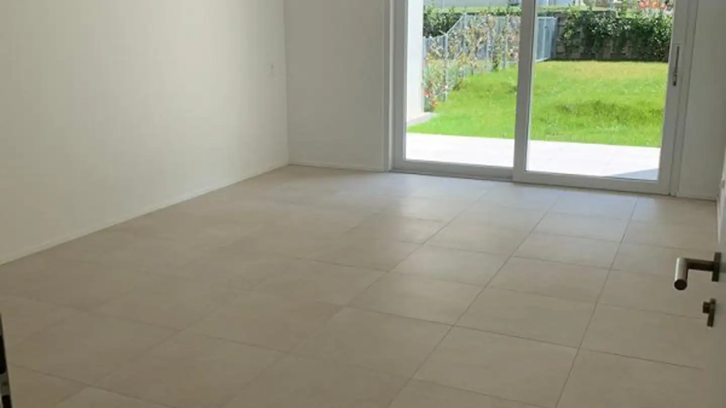 Laboratorio in affitto - Via Sasso Corbaro 19, 6593 Cadenazzo