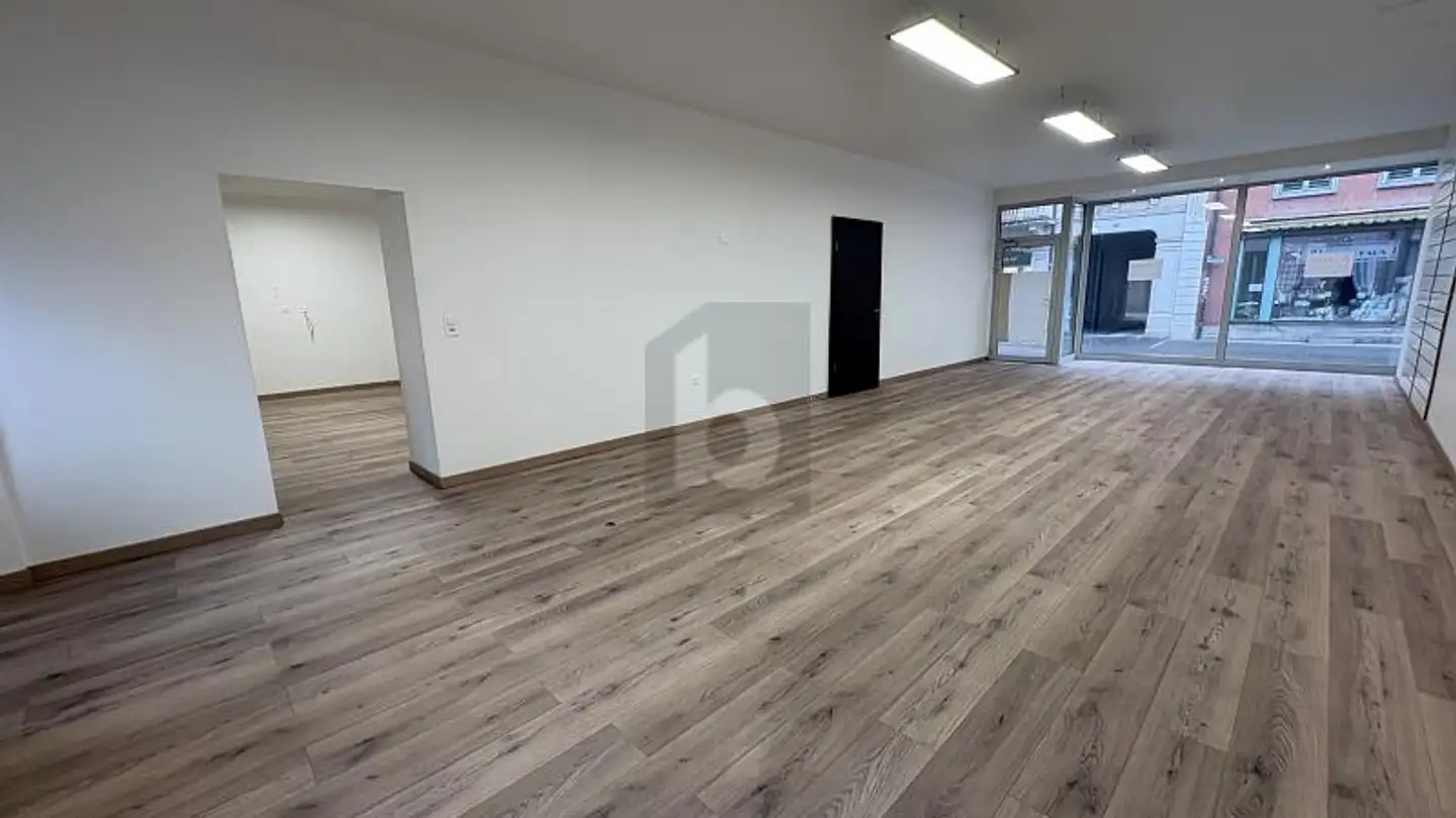 Magasin à vendre - 2610 St-Imier - Photo 3