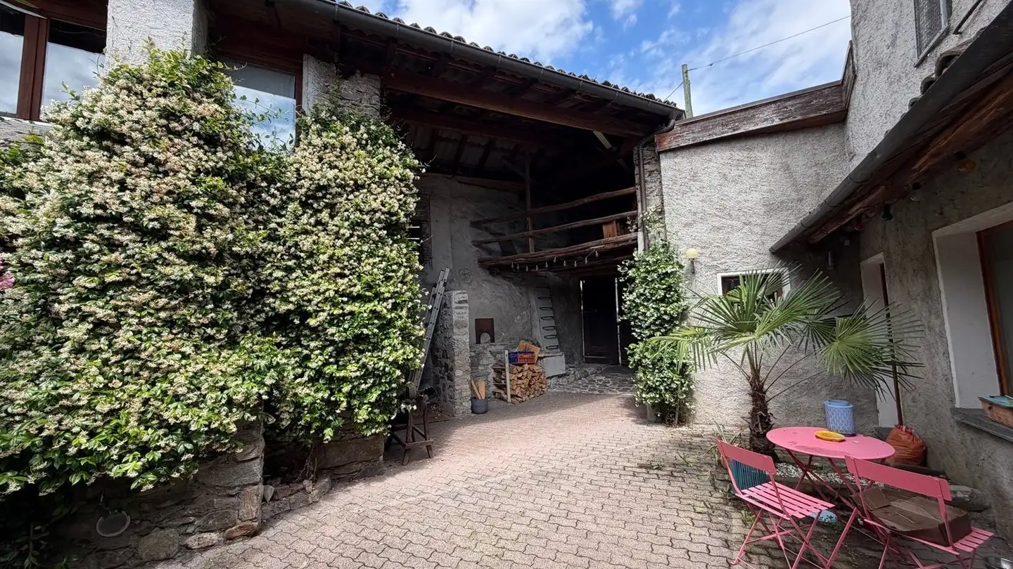 Wohnung mieten - Vicolo San Carlo, 6807 Taverne - Foto 4