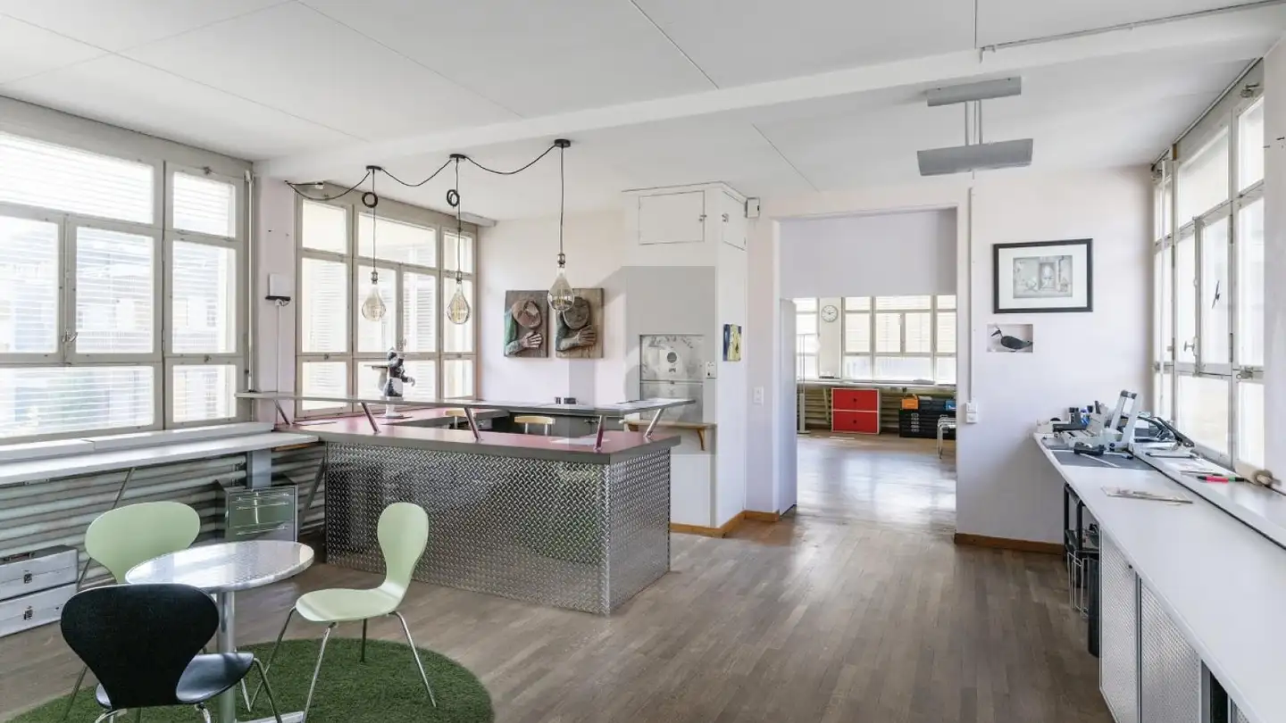 Spazio ufficio in affitto - 4456 Tenniken