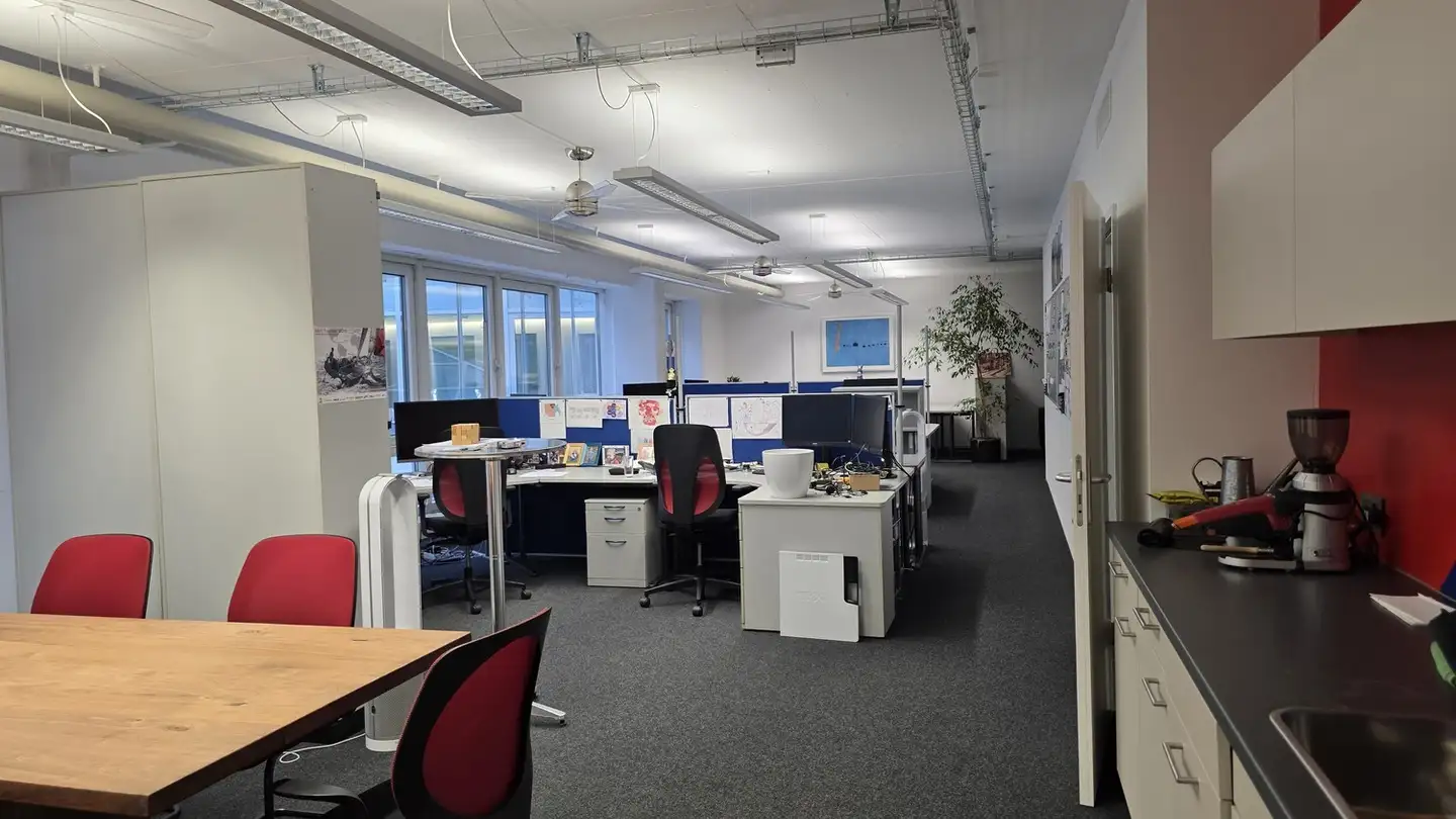 Commercial for rent - Hardturmstrasse 103, 8005 Zürich