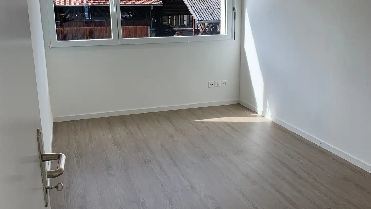 Casa bifamiliare in affitto - Sagenriet 24, 8853 Lachen SZ - Photo 3