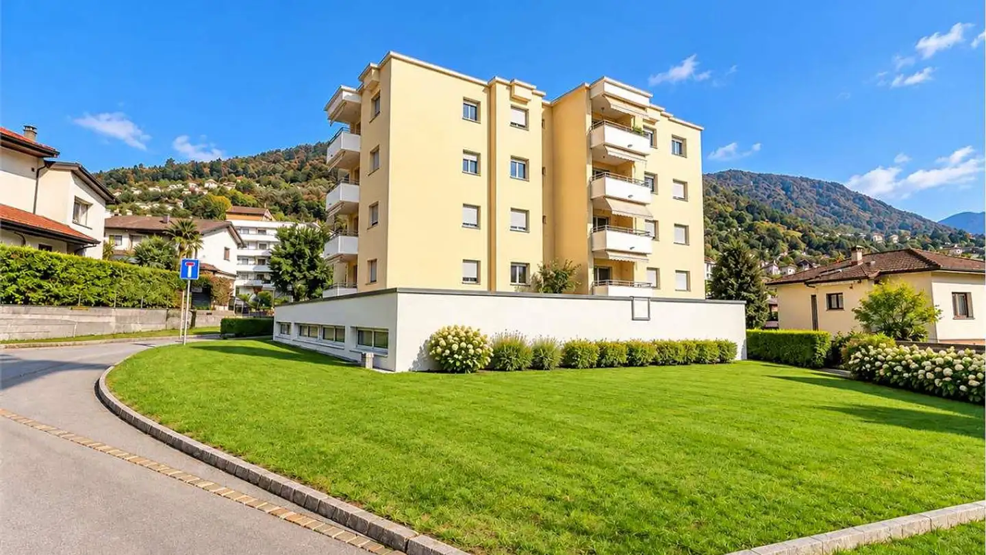 Immeuble résidentiel à vendre - Via Bassora, 6834 Morbio Inferiore