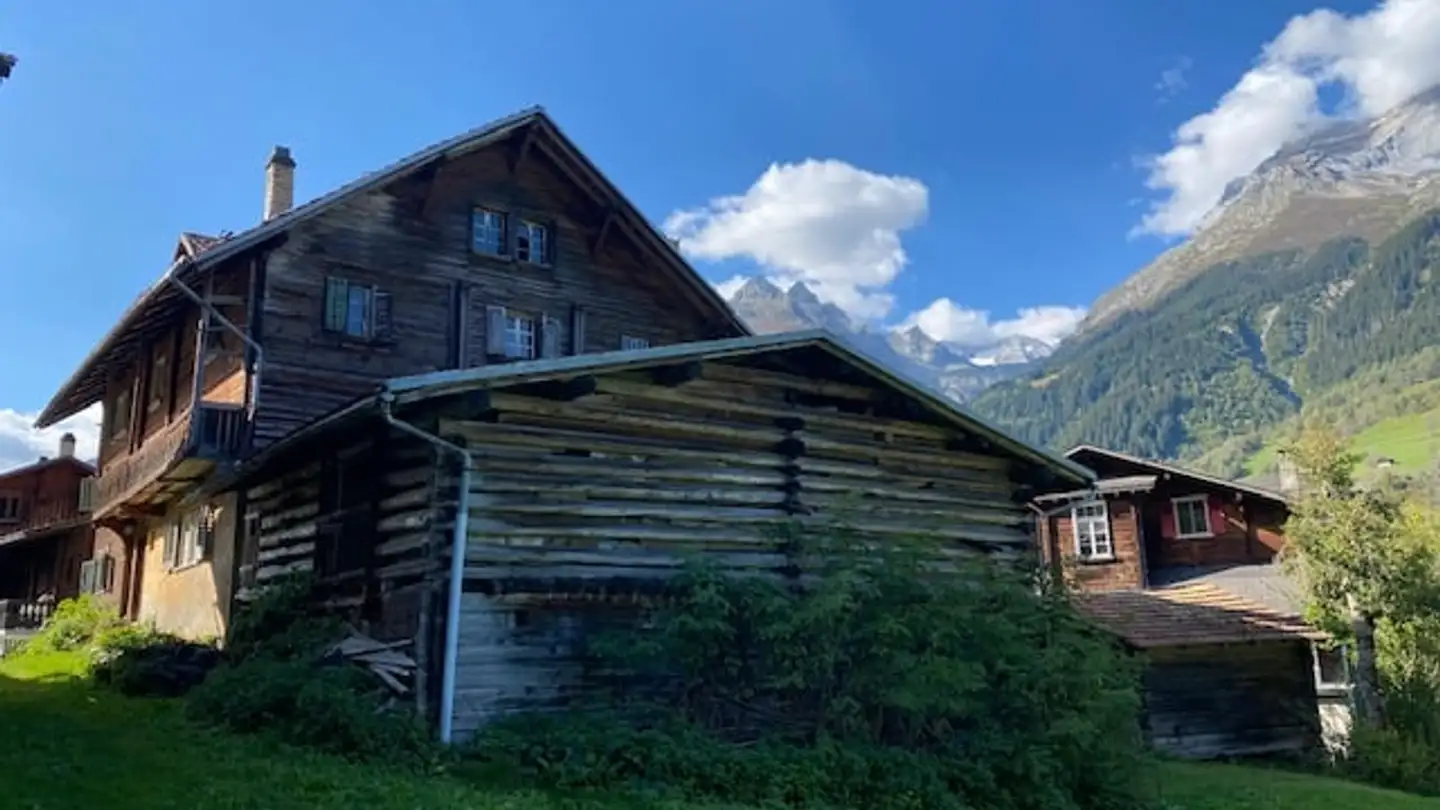 Edificio residenziale in vendita - Via Capeter 19, 7167 Zignau - Photo 2