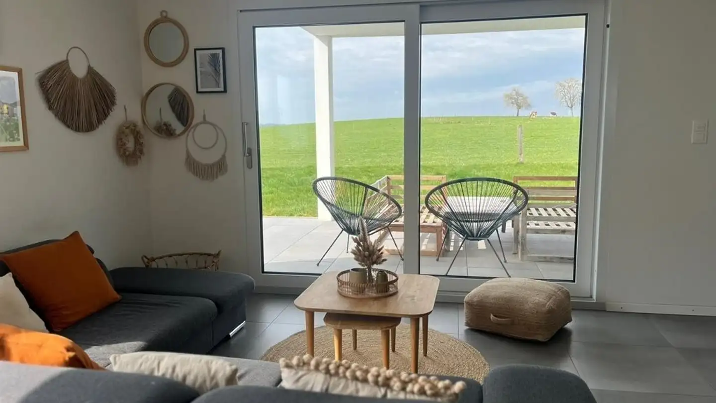 Wohnung mieten - Route Du Chêne 10, 1756 Lovens - Foto 2