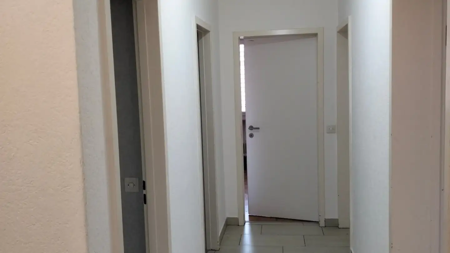 Single room for rent - Via Giovanni Varesi 25b, 6600 Locarno - Photo 4