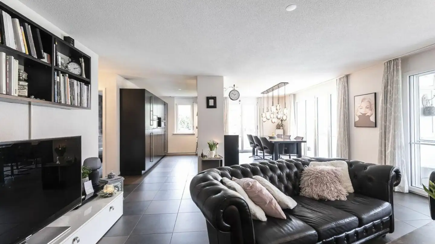 Semi-detached house for sale - Stockeren 2, 3253 Schnottwil