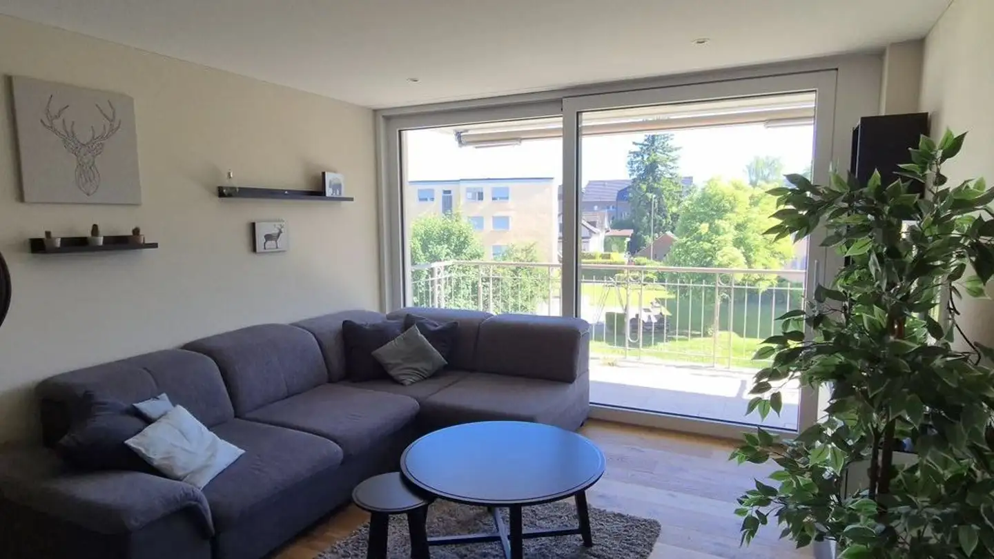 Appartement à louer - Bahnstrasse, 8424 Embrach