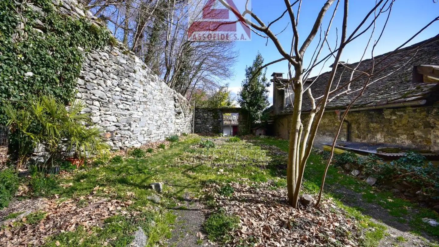 Edificio residenziale in vendita - 6661 Loco - Photo 2