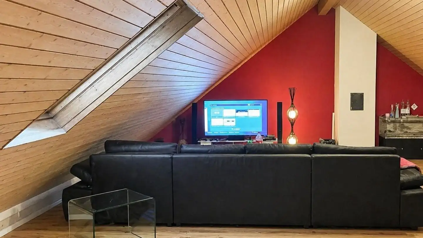 Dachgeschosswohnung mieten - Bahnhofstrasse 10, 5605 Dottikon - Foto 3