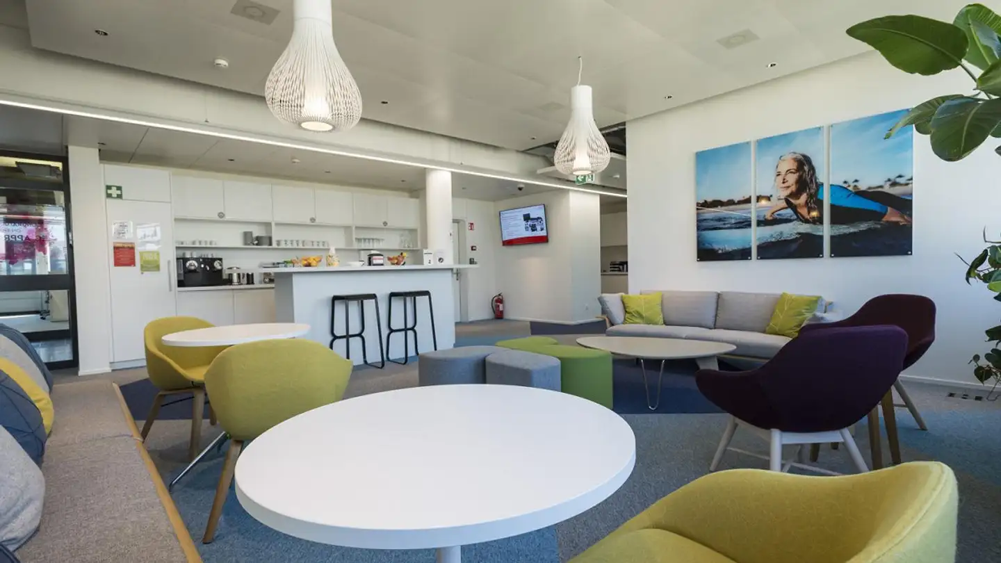 Office space for rent - 6300 Zug - Photo 2