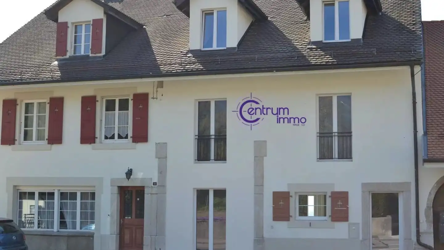 Mixed-use building for sale - 1430 Orges