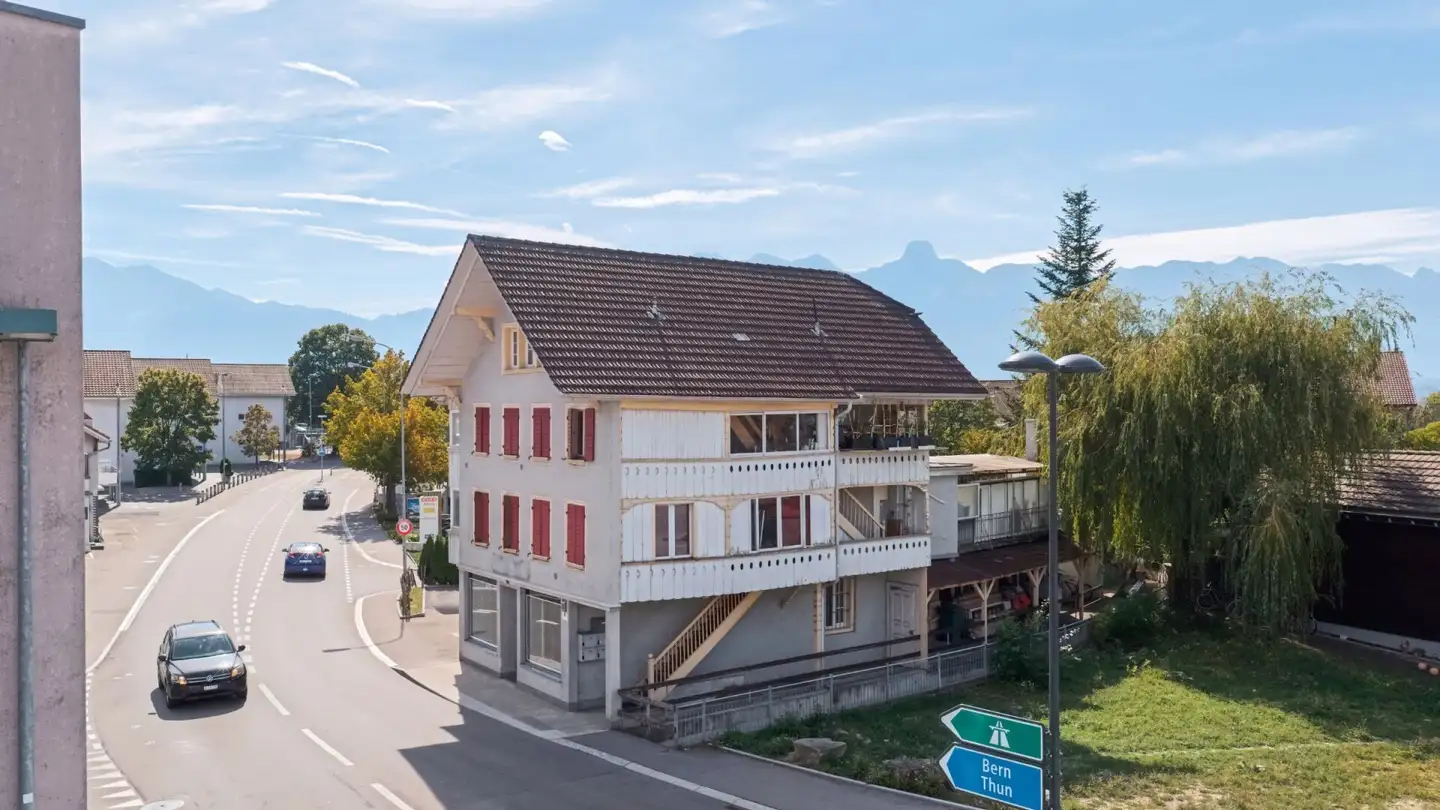 Edificio ad uso misto in vendita - Unterdorfstrasse 36, 3612 Steffisburg - Foto 2