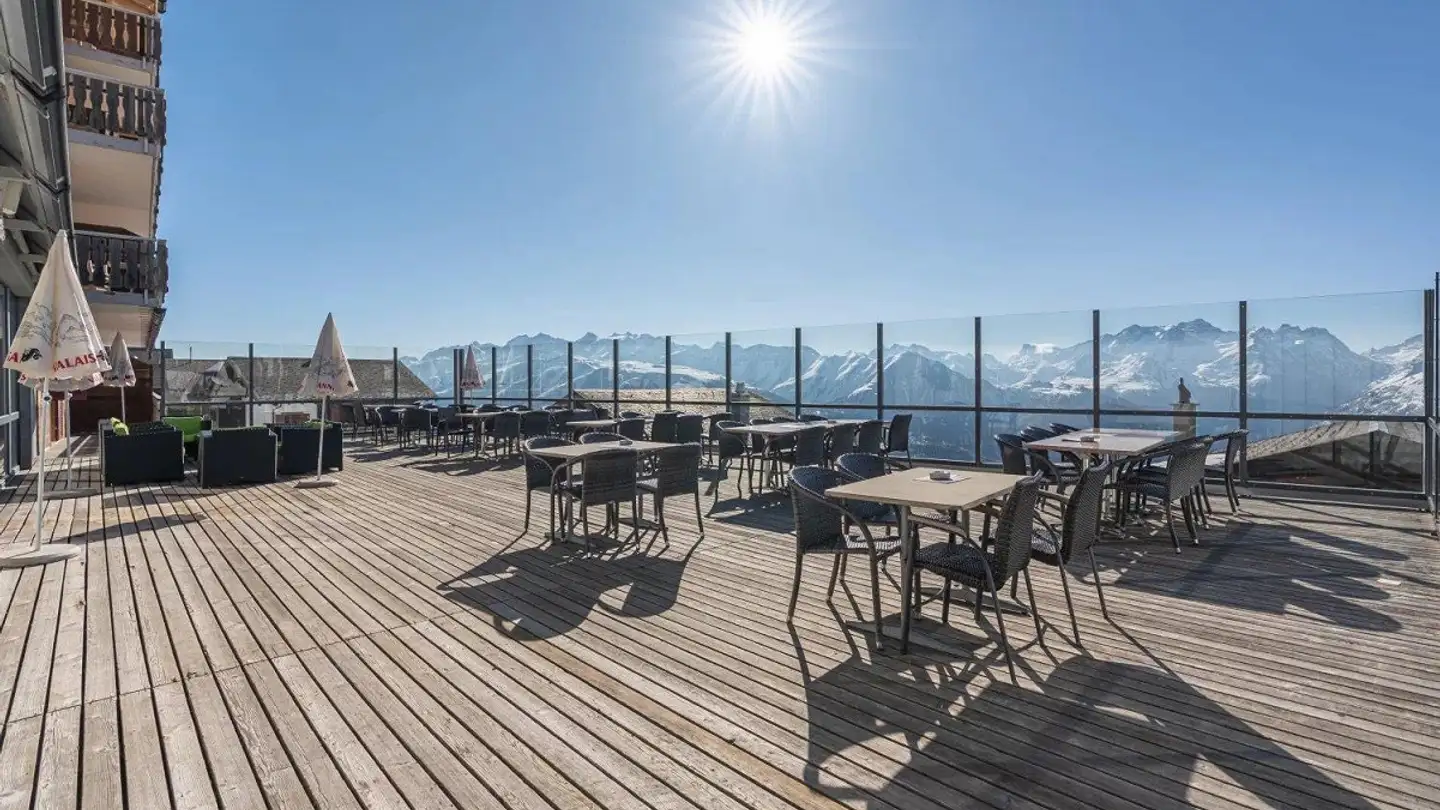 Hotel for sale - 3984 Fiesch