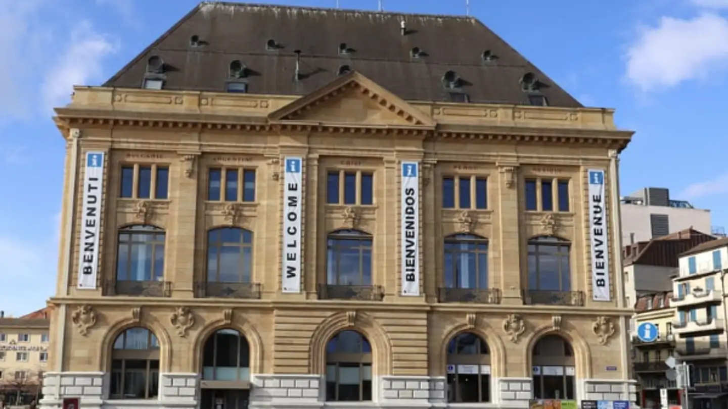 Bürofläche mieten - Place Numa-Droz 2, 2000 Neuchâtel - Foto 2