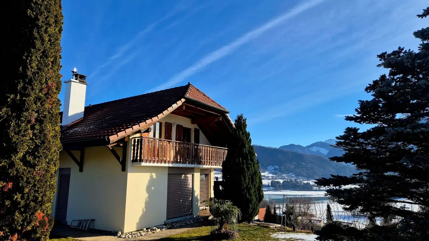 Apartment for rent - Bellevue, 1638 Morlon