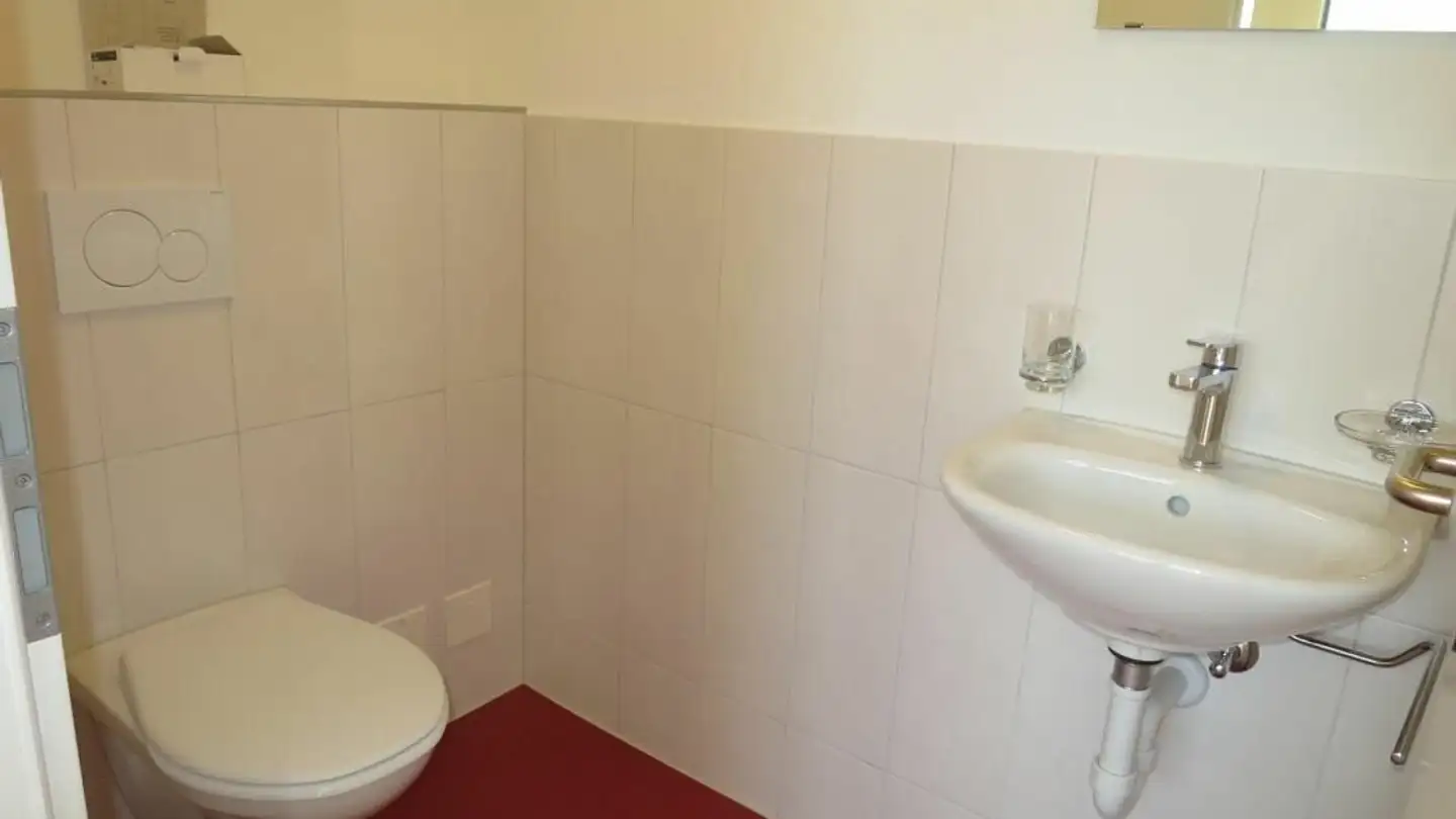 Bürofläche mieten - Zinkereistrasse 21, 8633 Wolfhausen - Foto 4