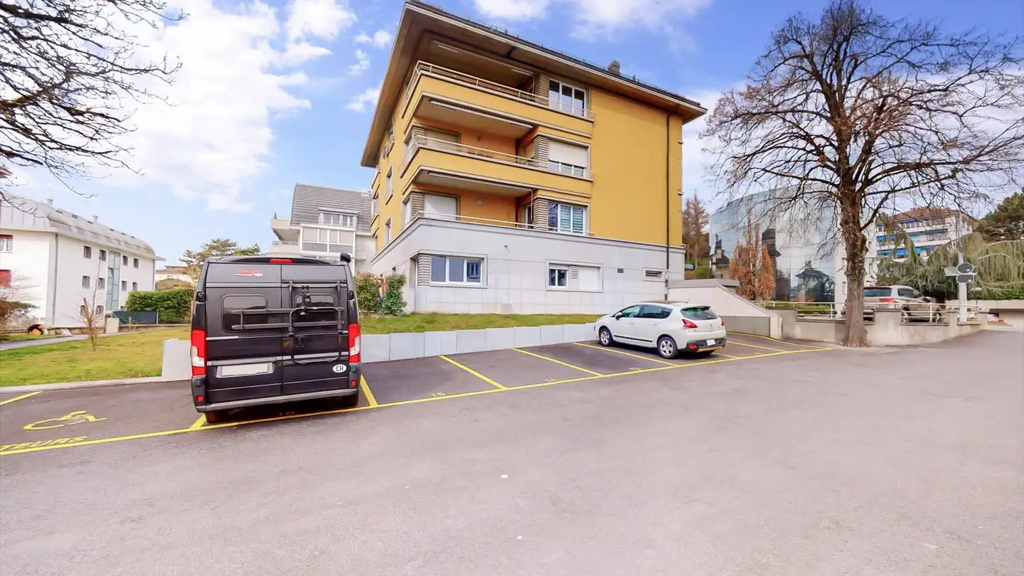 Single garage for rent - Avenue Charles Ferdinand Ramuz 81, 1009 Pully