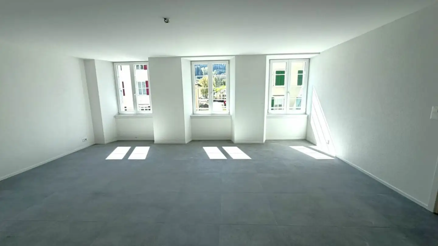 Appartement à louer - Rue Fritz-Marchand 12, 2615 Sonvilier - Photo 2
