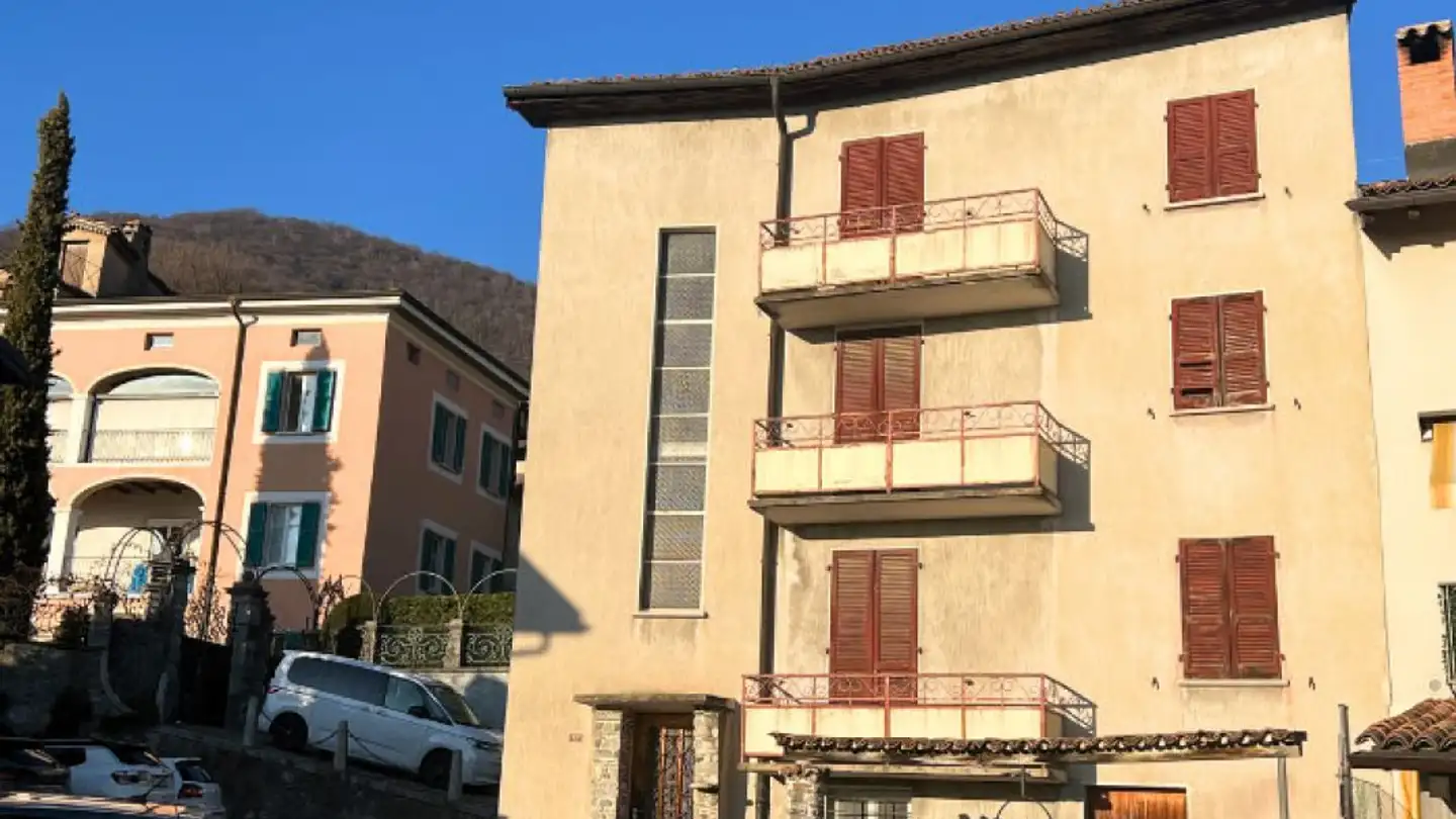 Immeuble résidentiel à vendre - 6835 Morbio Superiore