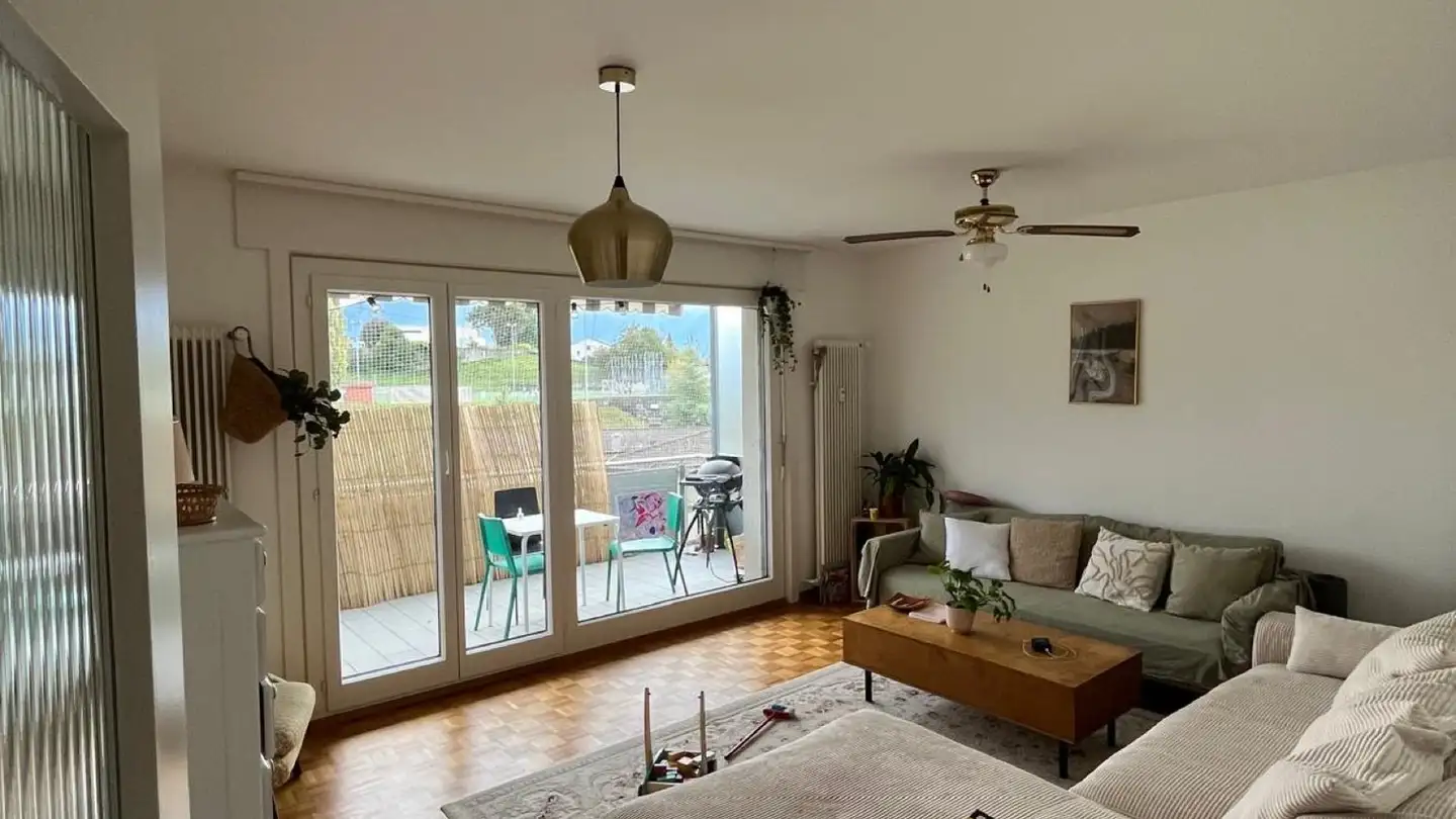 Appartement à louer - Avenue De La Perrausaz 127, 1814 La Tour-de-Peilz