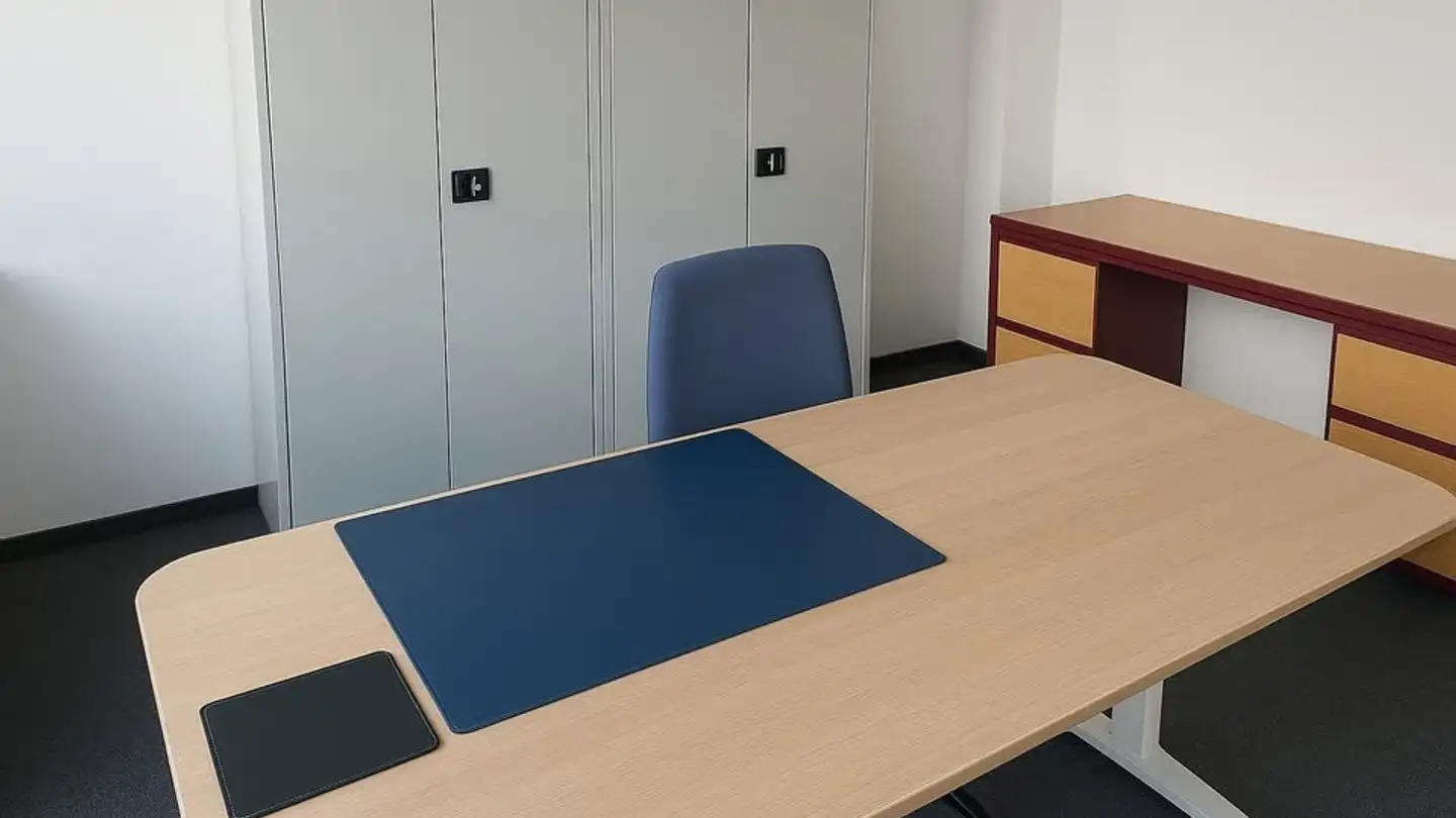 Gewerbe mieten - Rue De L'hôpital / Spitalstrasse 12, 2502 Biel/Bienne - Foto 2