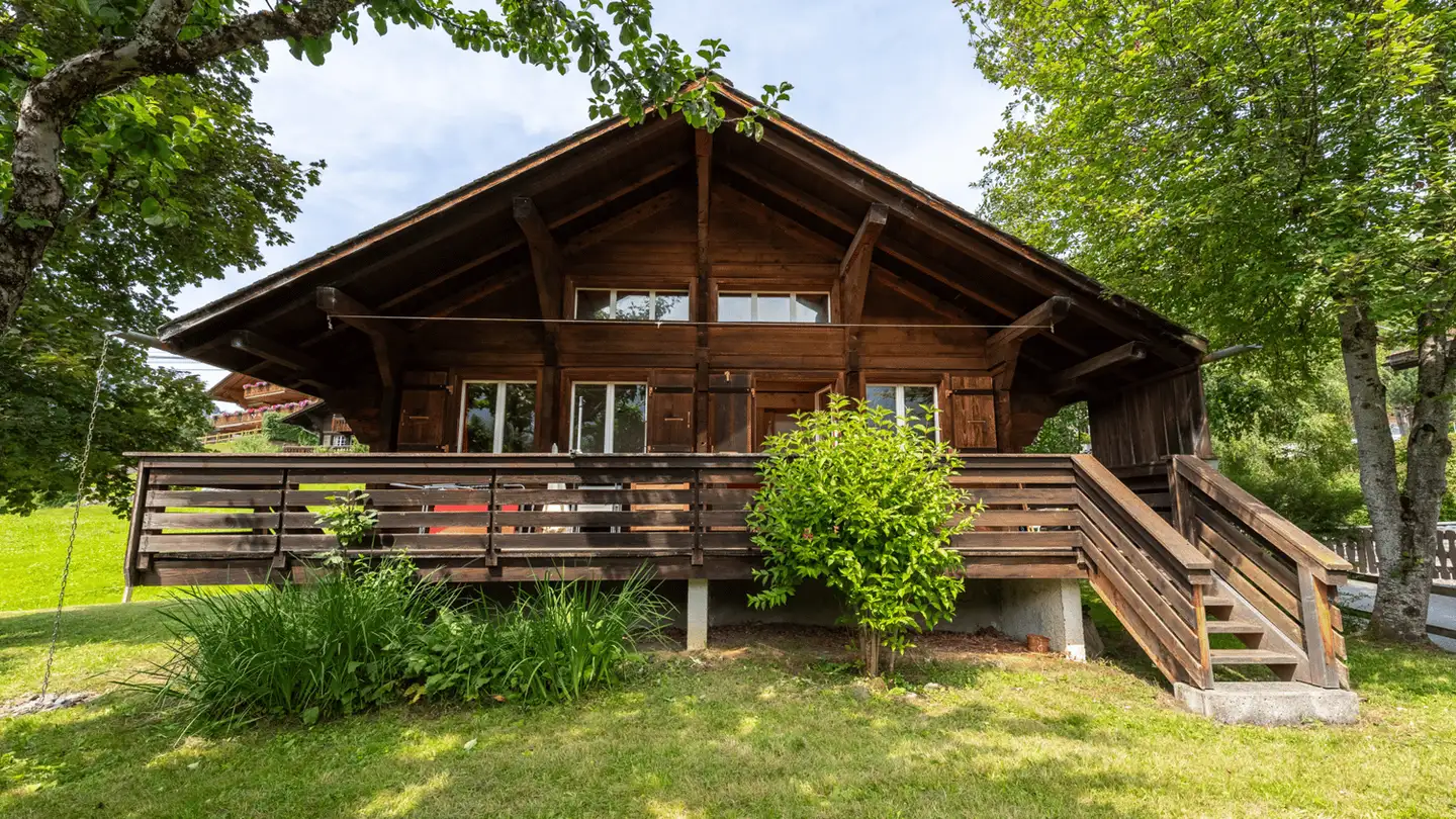 Chalet in vendita - Dorfstrasse 33, 3782 Lauenen b. Gstaad