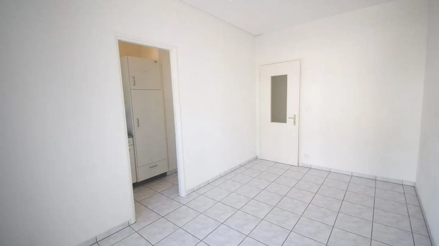 Apartment for rent - 6600 Locarno - Photo 2