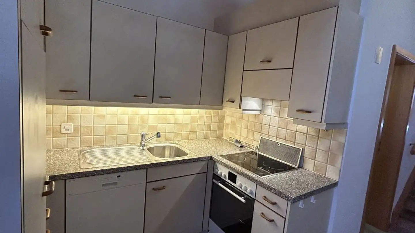 Apartment for rent - Dorfstrasse 2, 3800 Matten b. Interlaken - Photo 3