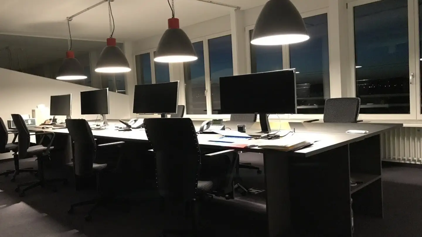Spazio ufficio in affitto - Churerstrasse, 8808 Pfäffikon SZ - Photo 3