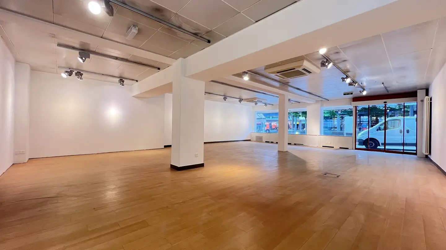 Commerciale in affitto - Centralstrasse 4, 2540 Grenchen - Photo 3