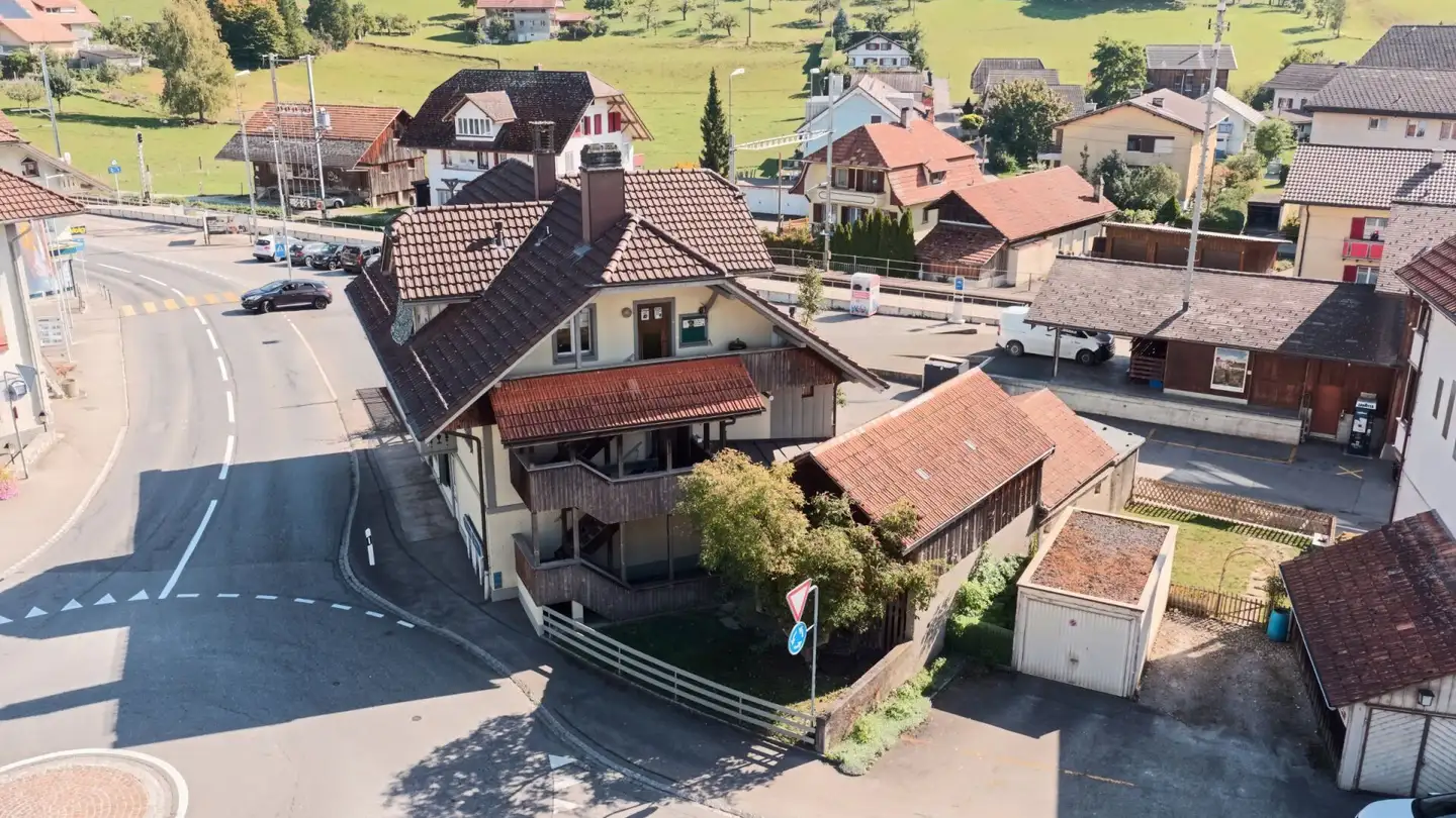Edificio residenziale in vendita - Dorfstrasse 15, 3662 Seftigen - Foto 4