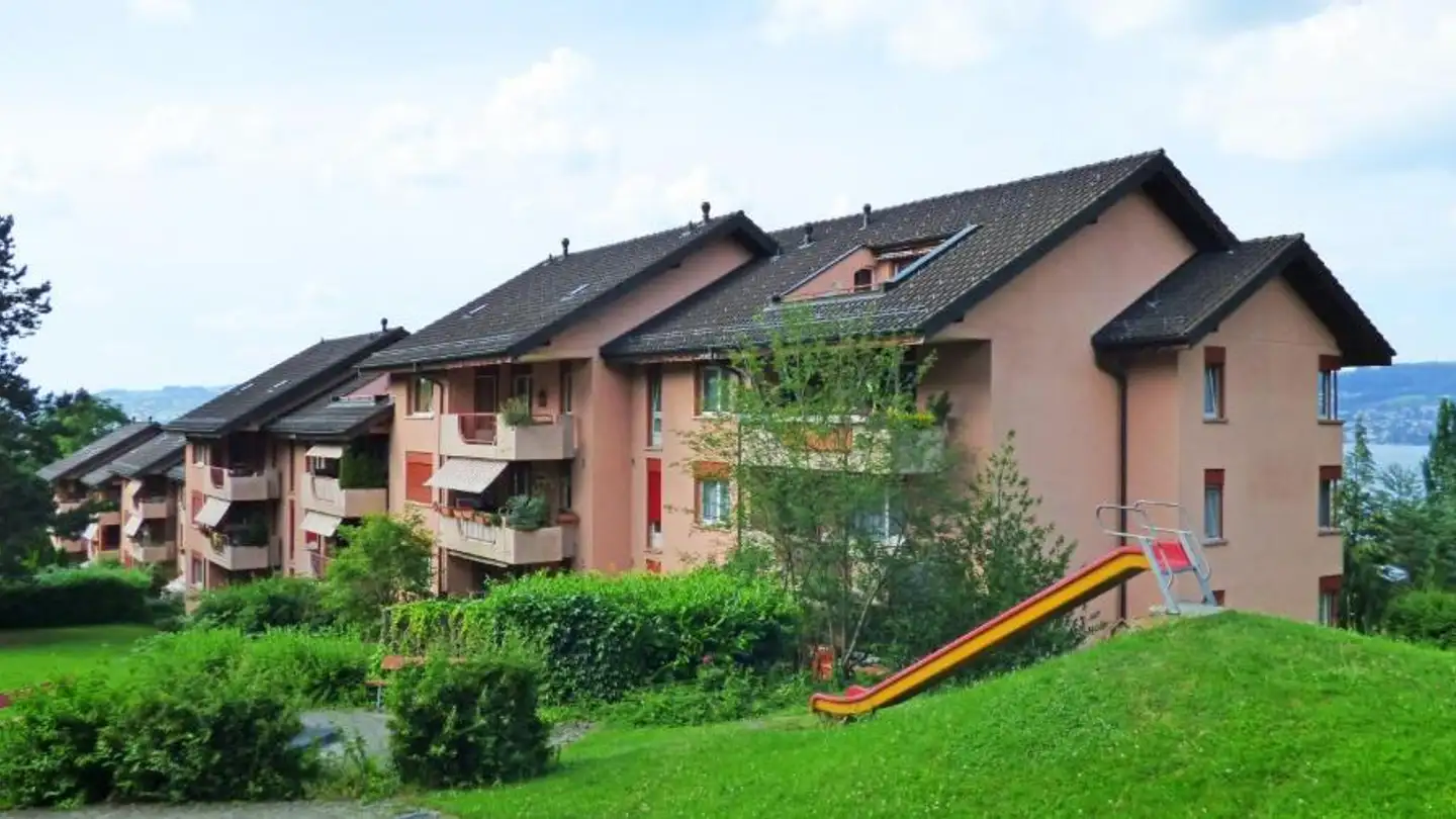 Place de parking souterraine à louer - 8820 Wädenswil