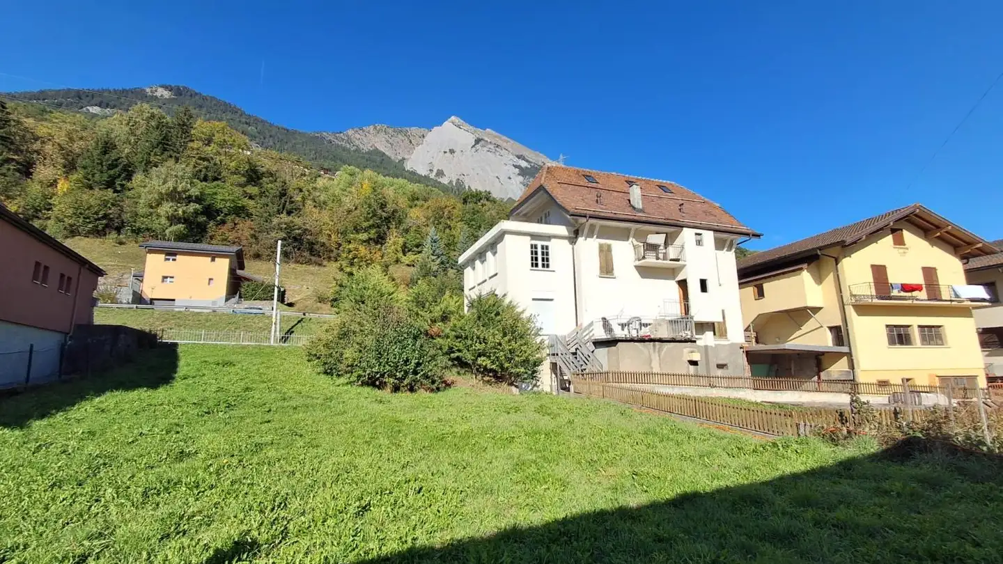 Immeuble mixte à vendre - 1937 Orsières