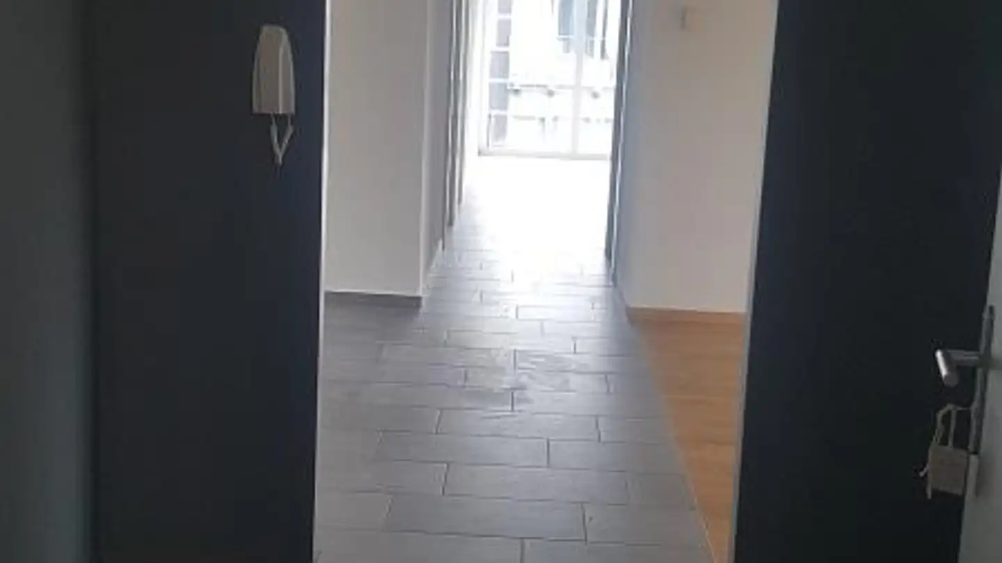 Appartamento in affitto - Le Chemin Perdu 1, 2300 La Chaux-de-Fonds - Foto 4